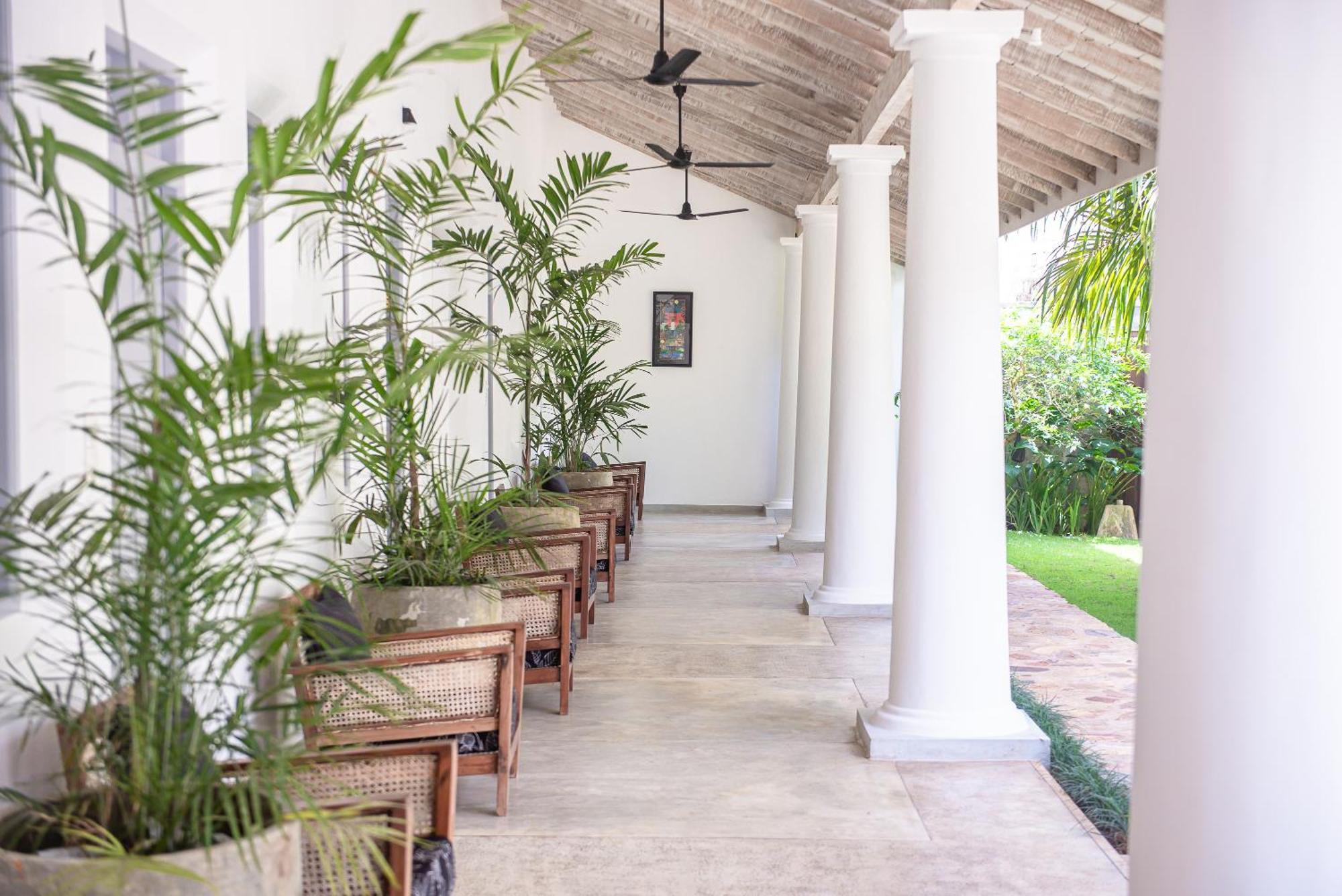 Bed and Breakfast Good Story At Nirbana Island Ahangama Exterior foto